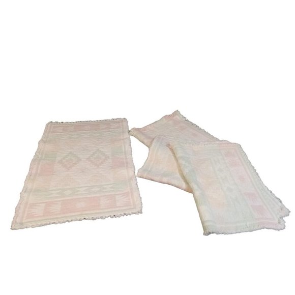 Table Dining Placemats Aztec Design Cloth Like Peach Mint Green White Fringed - Picture 1 of 5